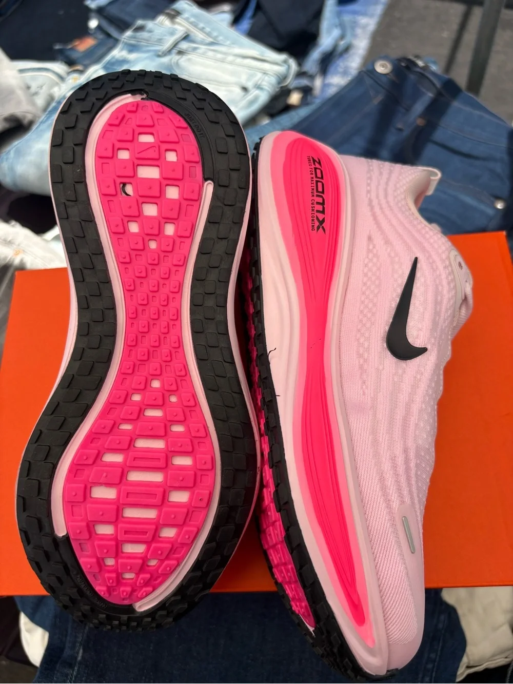 Nike Women’s Pink Vomero Plus Run
